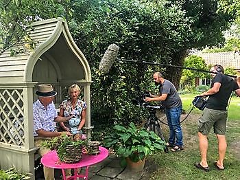 Reportage ORF 11-8-2019 - Het Tuinpad Op / In Nachbars Garten