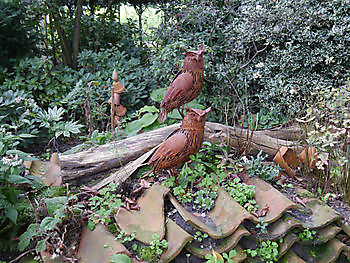 Ein Spaziergang durch das "Landidyll" - Het Tuinpad Op / In Nachbars Garten