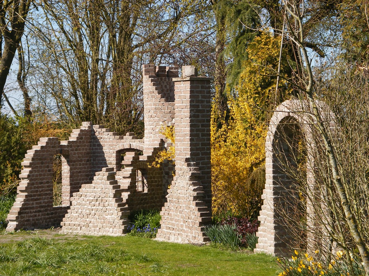 The Stonefarm - Het Tuinpad Op / In Nachbars Garten