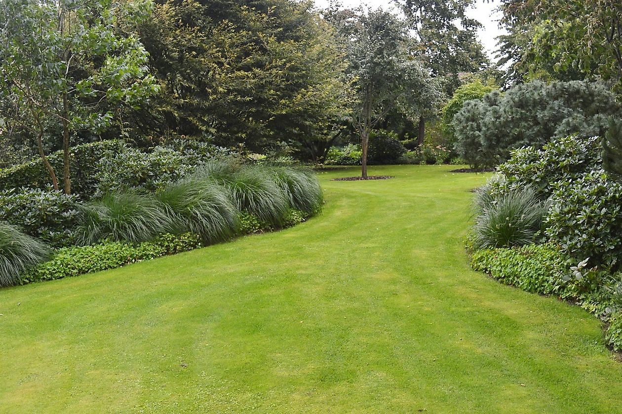 Arboretum Westeresch - Het Tuinpad Op / In Nachbars Garten