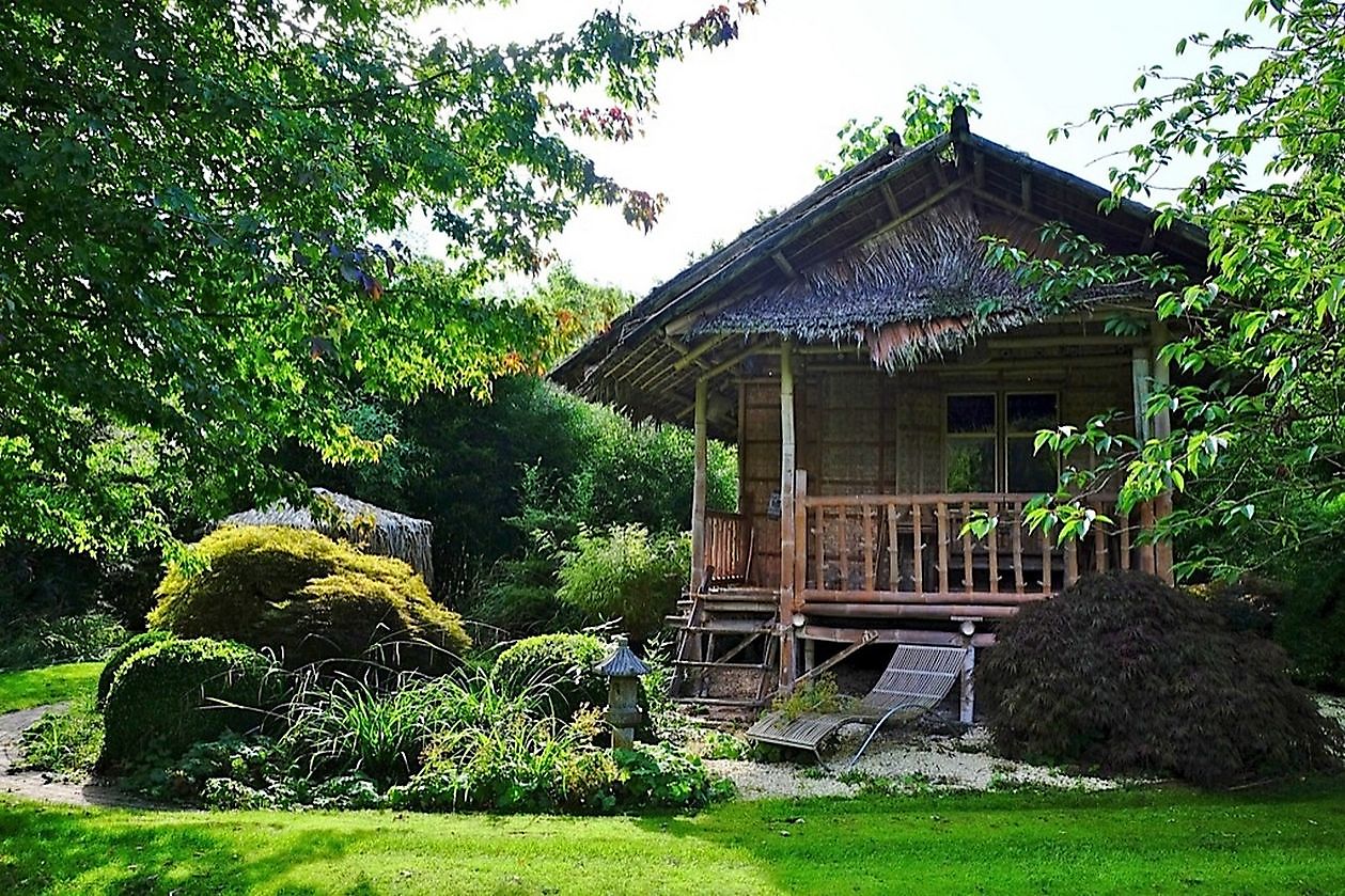  - Het Tuinpad Op / In Nachbars Garten