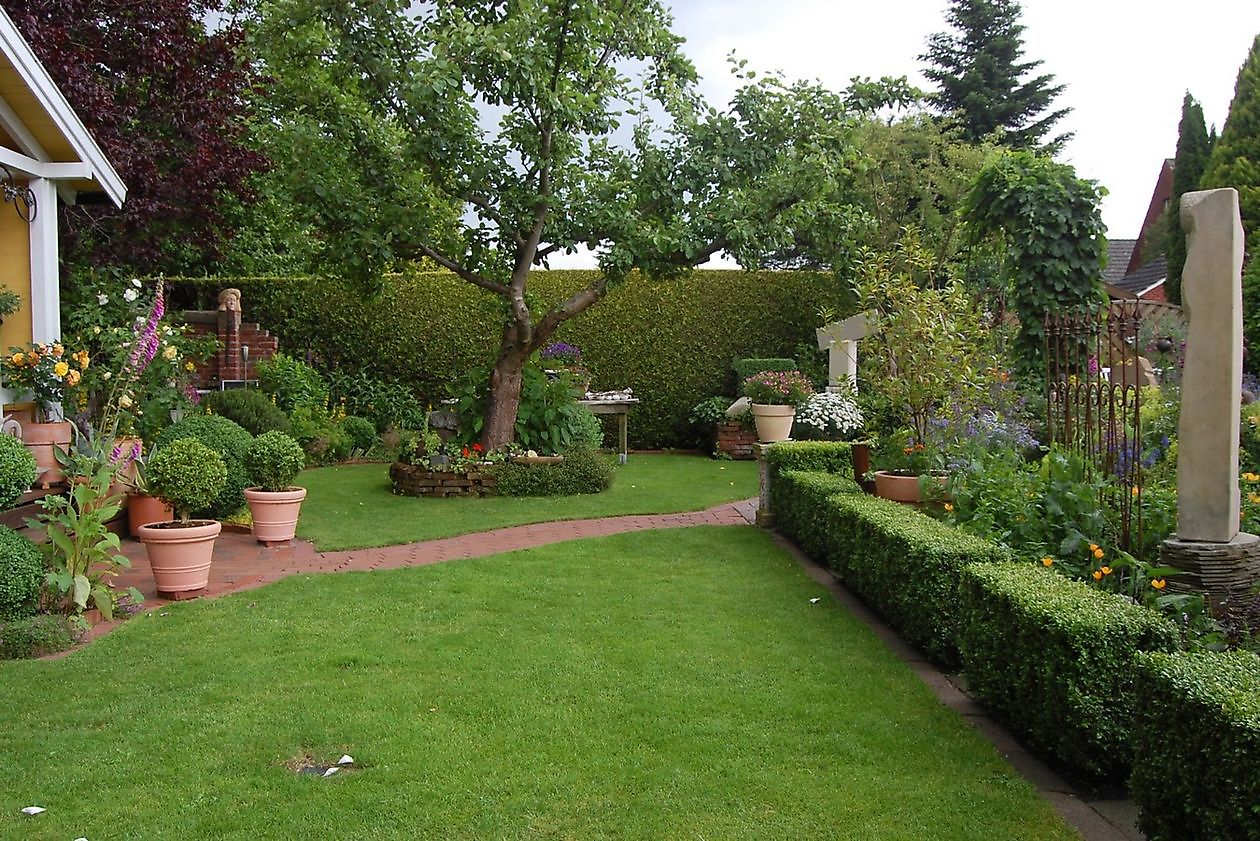 Rita & Andreas Fleischer - Het Tuinpad Op / In Nachbars Garten