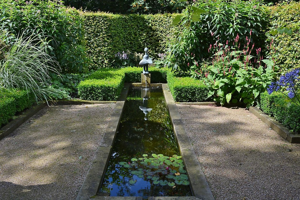 Garten Elke & Manfred Meins - Het Tuinpad Op / In Nachbars Garten