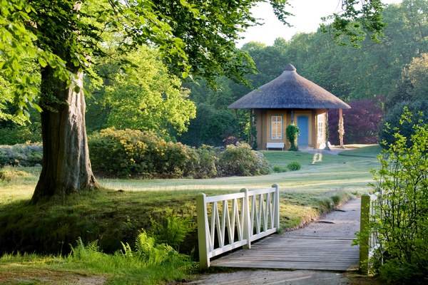 Lütetsburger Schlosspark - Het Tuinpad Op / In Nachbars Garten