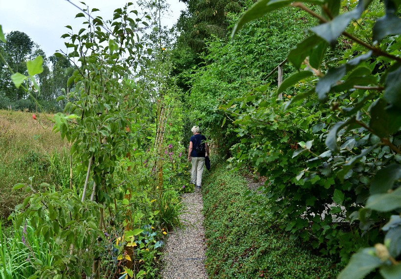 De Eexterhof - Het Tuinpad Op / In Nachbars Garten