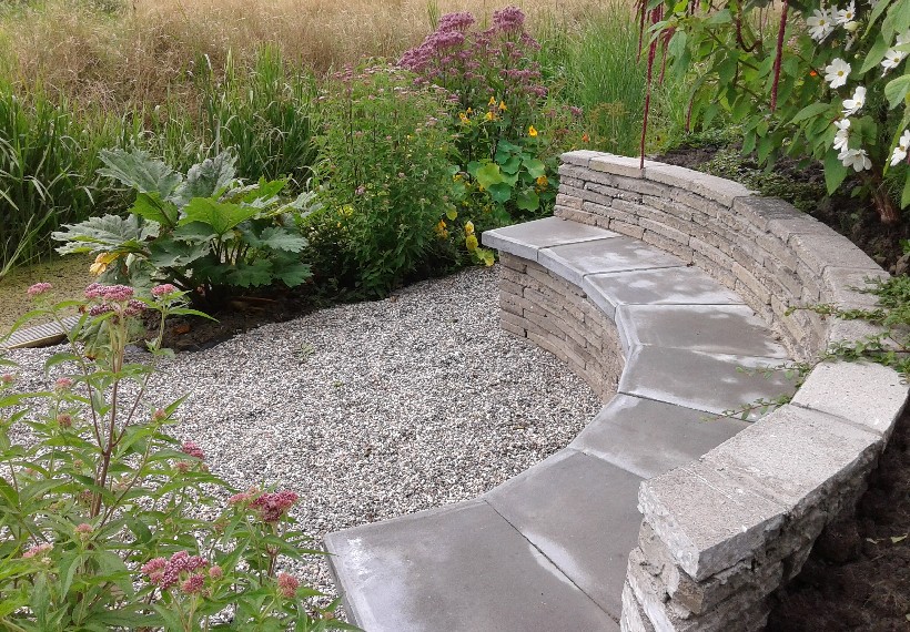 De Eexterhof - Het Tuinpad Op / In Nachbars Garten