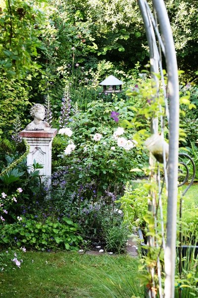 Tuin Andrea & Axel Hoffmann - Het Tuinpad Op / In Nachbars Garten