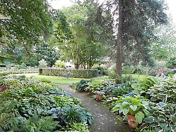 Vechtetal Garten - Het Tuinpad Op / In Nachbars Garten