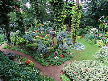 Johannes Wiemker - Het Tuinpad Op / In Nachbars Garten