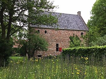 Museum Helmantel (De Weem) - Het Tuinpad Op / In Nachbars Garten